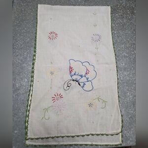 Vintage Butterfly Tablerunner 39.5" Long